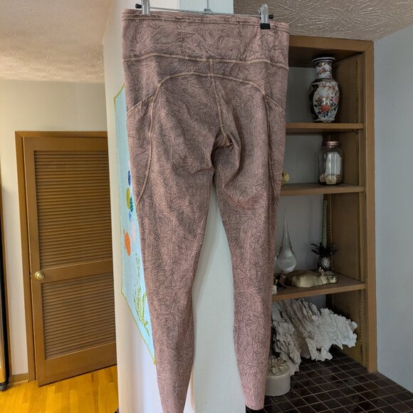 Lululemon Fast and Free Tight II 25" Ice Dye - Picture 7 of 8